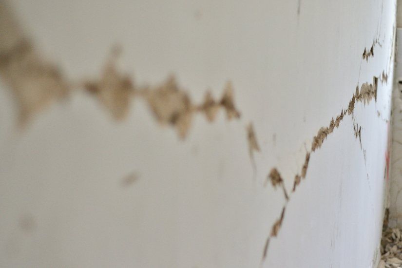 Water Cleanup Challenges for Tile Flooring