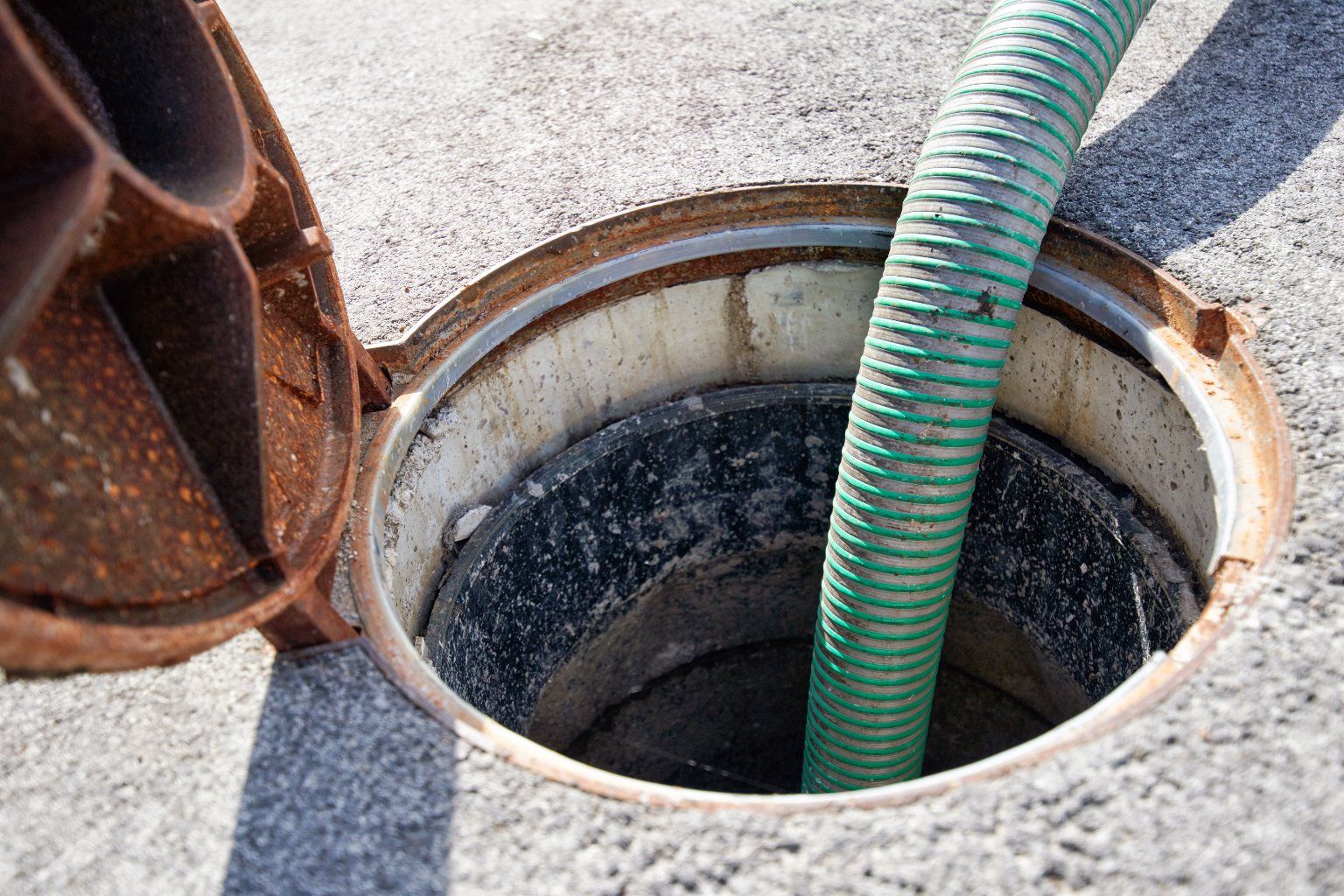 24 Hour Water Damage Restoration for Emergency Sewage Backups in St. Louis